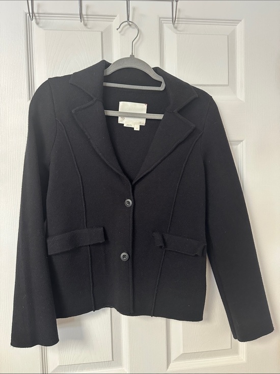 Anthropologie Sweaters - Anthropologie Black Tailored Two-Button Blazer